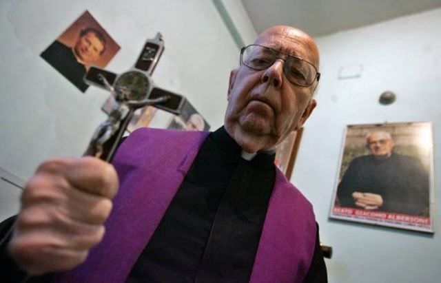 1exorcizare