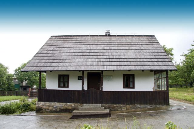 1Ciprian Porumbescu