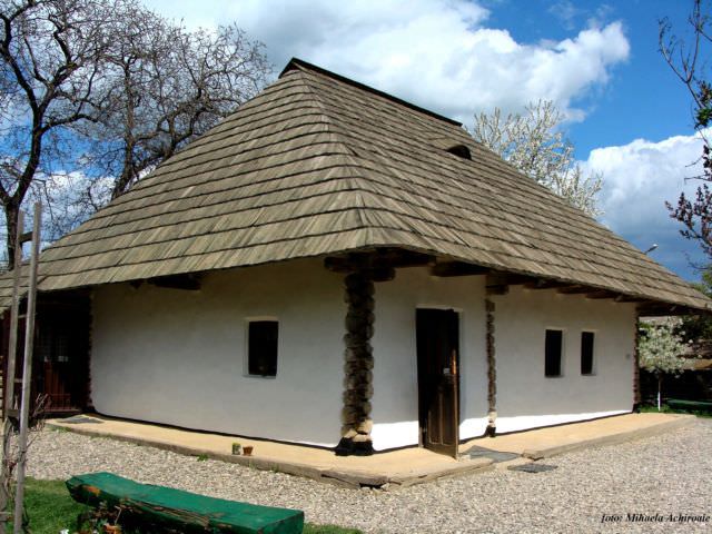 1Ion Creanga