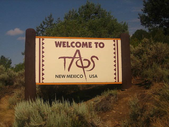 1zgomot taos