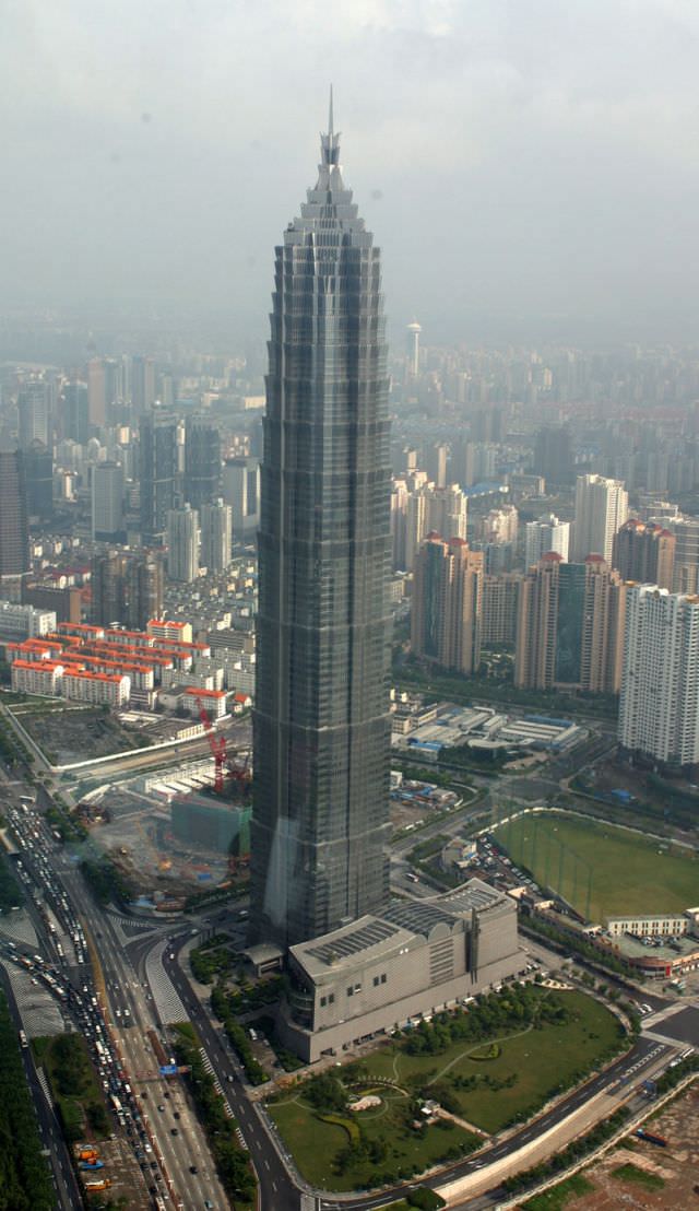 1Jin Mao Tower