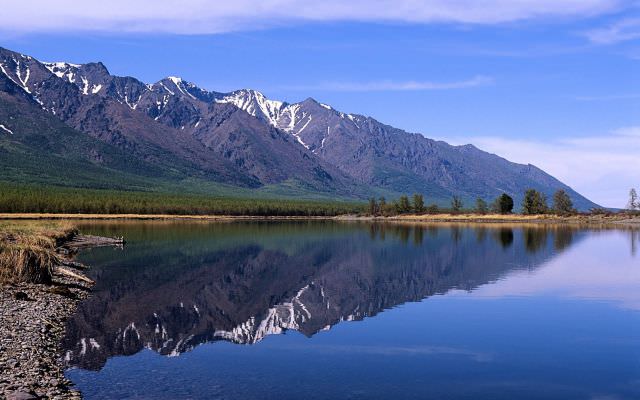 1Lacul Baikal