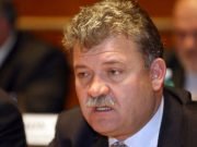 Primarul municipiului Alba Iulia, Mircea Hava, audiat la DNA într-un dosar de corupţie
