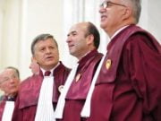 Guvernul Ungureanu este legal învestit. Curtea Constituţională a respins sesizarea USL