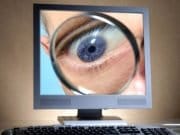 Facebook te poate denunta la politie!