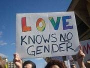 Google militeaza pentru casatoriile gay – Legalize Love