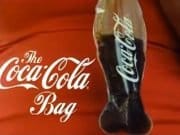 Cu ce mai ucidem setea pe canicula? Cola la punga! Vezi VIDEO cu noua gaselnita a americanilor!