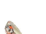 Ce se POARTA: Pantofii cu PRINT FLORAL – in tendintele toamnei 2012