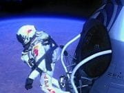 Saritura ISTORICA a austriacului Felix Baumgartner un real SUCCES: A depasit viteza sunetului si a stabilit doua RECORDURI MONDIALE! Vezi FOTO + VIDEO