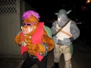 Cele mai amuzante costume de HALLOWEEN! Vezi Galerie FOTO