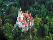 Castelul BRAN: Transformare incredibila dintr-o RUINA intr-o FABRICA de bani! Vezi GALERIE FOTO + TUR VIDEO