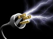 Consumul de electricitate a scazut cu 4,5% in primul trimestru!