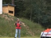 ZOMBIE pot sa vina linistiti… barbatul acesta este TOTAL pregatit sa se lupte cu ei!