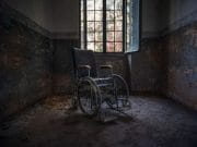 FOTOGRAFII UIMITOARE: Cele mai frumoase LOCURI ABANDONATE!