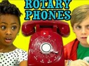 SURPRINZATOR: Cum reactioneaza copiii cand vad un telefon din anii 90?