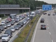 Nemtii introduc VIGNETA pentru masinile straine