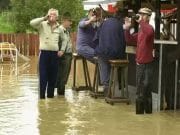TOP 10 IMAGINI care prezinta PENIBILUL la INUNDATIILE din Romania! VIDEO + FOTO