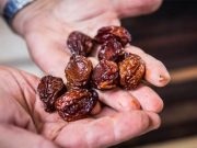 TOP 10 BENEFICII ale consumului de PRUNE USCATE pentru SANATATE!