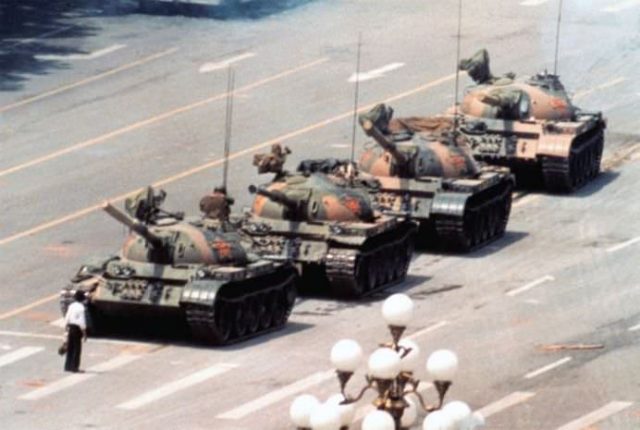 Nu se va uita niciodata! S-au implinit 25 de ani de la MASACRUL DIN PIATA TIANANMEN! FOTO + VIDEO1