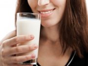 TOP 8 BENEFICII ale consumului de LAPTE DE SOIA!