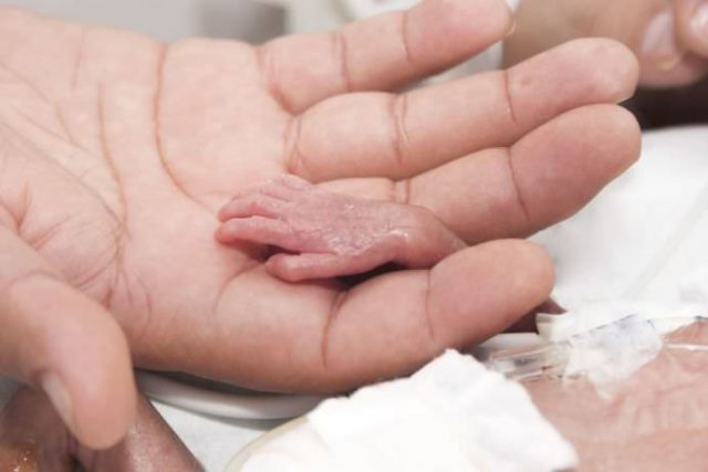 GEMENII-MINUNE care aveau la nastere doar 500 de grame sunt in afara oricarui pericol!