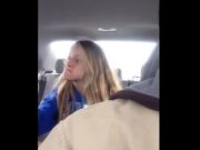 O adolescenta este filmata pe ascuns de tatal ei in timp ce isi face cateva SELFIE-uri! Nu ti-ai putea imagina ce a iesit! VIDEO