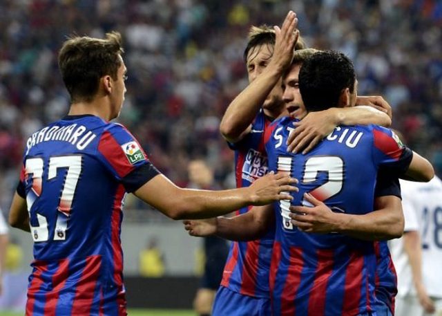 Ros-albastrii s-au distrat cu oltenii! Steaua - CS Universitatea Craiova 3-1!