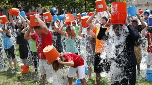 Un medic neo-zeelandez sustine ca provocarea ICE BUCKET CHALLENGE pune VIATA in pericol!