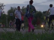 EXPERIMENT INEDIT! Vezi cum reactioneaza ROMANII cand cineva arunca gunoiul la intamplare! VIDEO