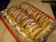 Indulceste-ti familia si prietenii cu un desert aromat: RULADA CU BANANE!