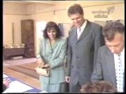 Cat au castigat Carmen si Klaus Iohannis la nunta din 1989 si ce au facut cu banii!?