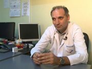 Un doctor oncolog roman a explicat de ce apare cancerul: „Acest aliment ar trebui sa dispara din alimentatia oricaruia dintre noi, e otrava”